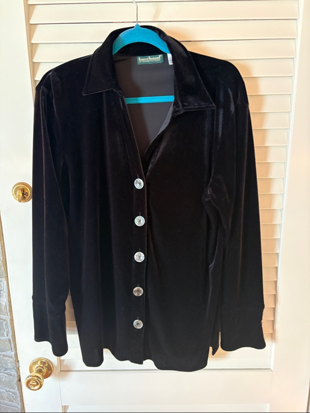 Harve Benard by Benard Holtzman 
 Black Velvet Button-Front Shirt vintage